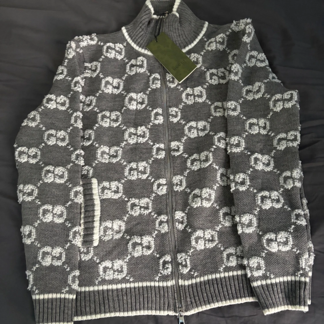 Grå Gucci cardigan 