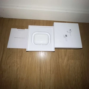 AirPods pro 2 - Säljer helt nya AirPods Pro 2