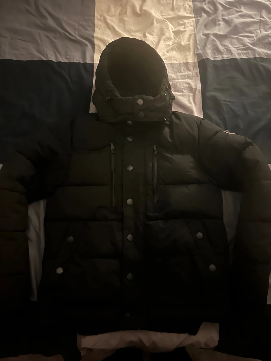 Svart pufferjacka från Smog - 1