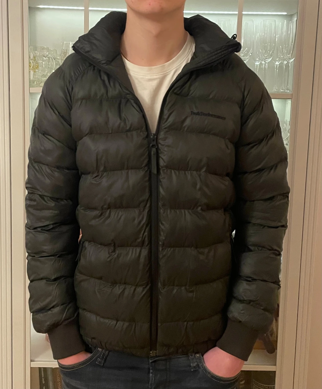 Mörkgrön Peak Performance dunjacka - 170