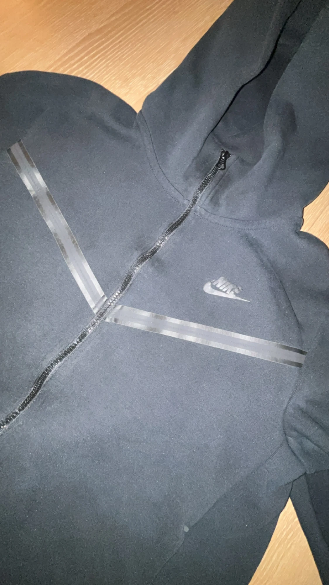 Svart Nike tech - 1