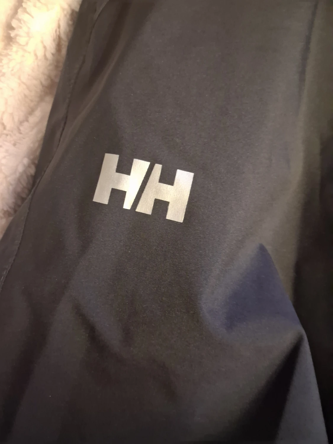 Svarta täckbyxor från Helly Hansen - 2