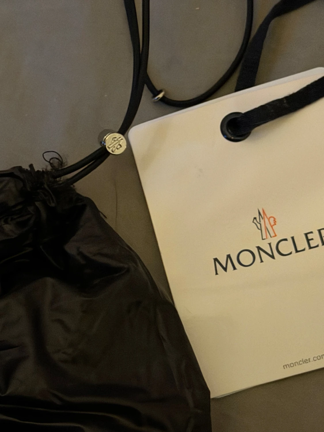 Äkta Moncler Gui Väst  - 5