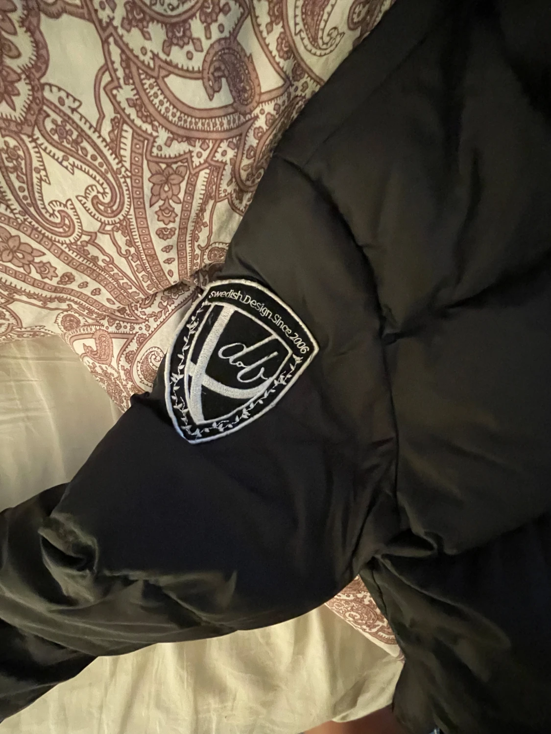 Svart pufferjacka från db, stl S - 1