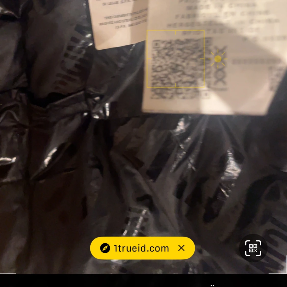 marinblå dunjacka från Colmar - 4