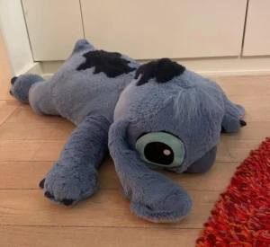 Stitch gosedjur - Jättegulligt stitchgosedjur, perfekt julklapp!!❤️