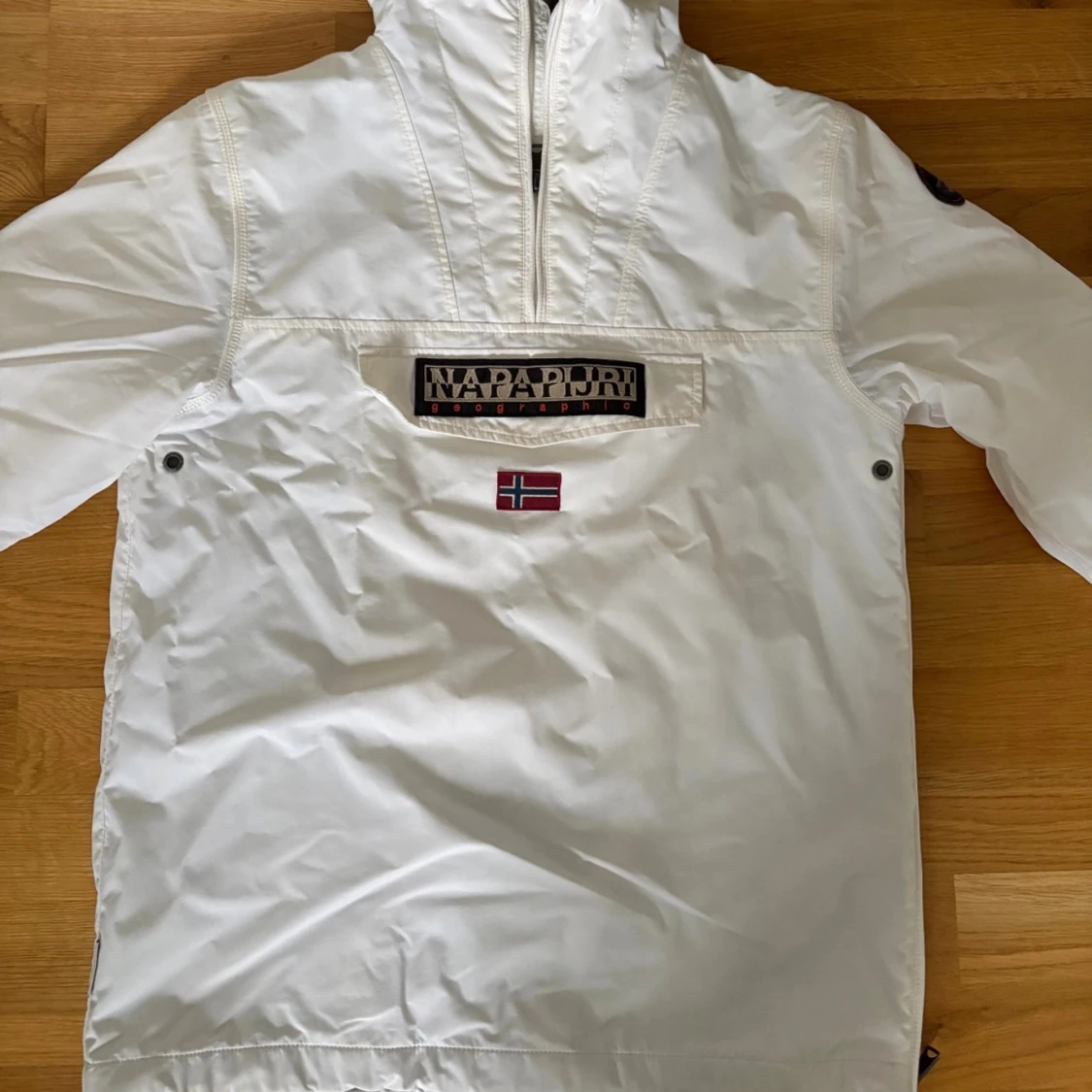 Vit jacka från Napapijri - 2