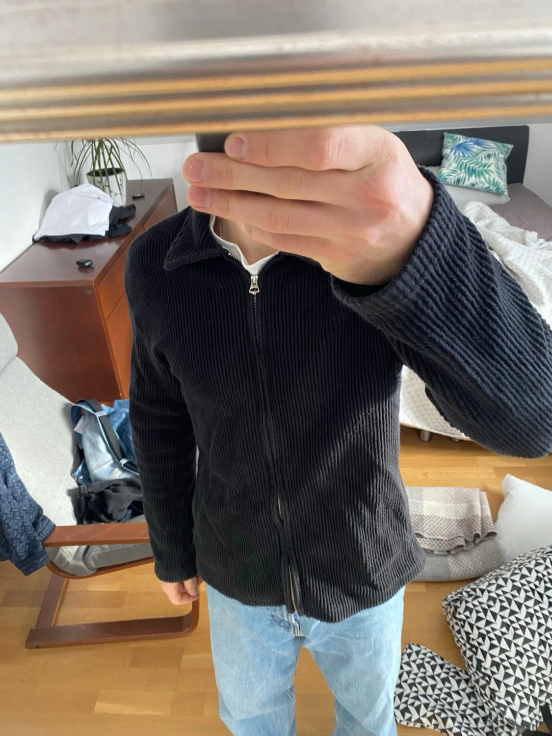 Svart manchesterjacka från Weekday