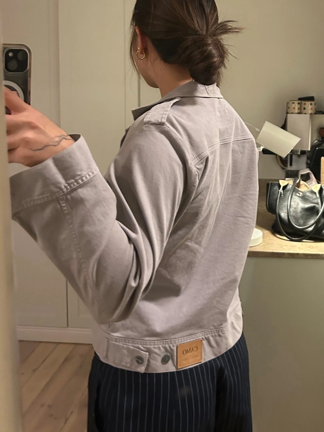 Premium italiensk ljusgrå vårjacka från CAMO - 1