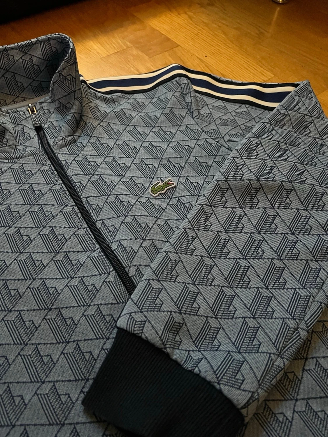 Lacost tröja  - 3