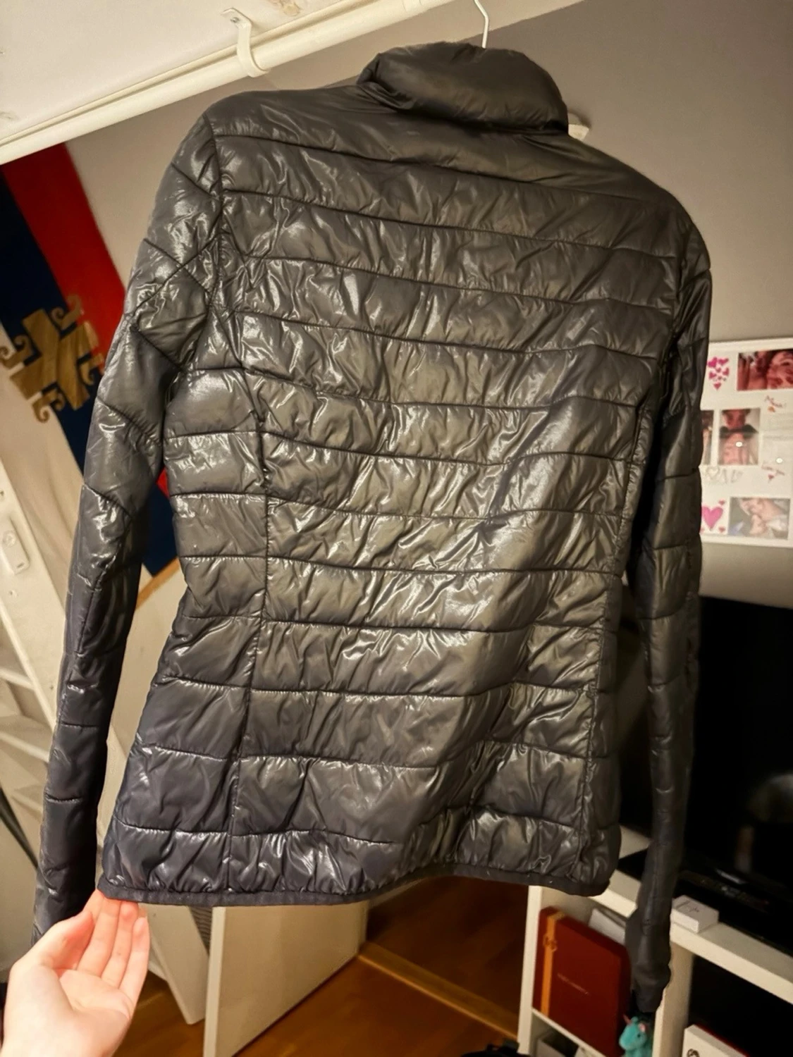 Svart pufferjacka - 2