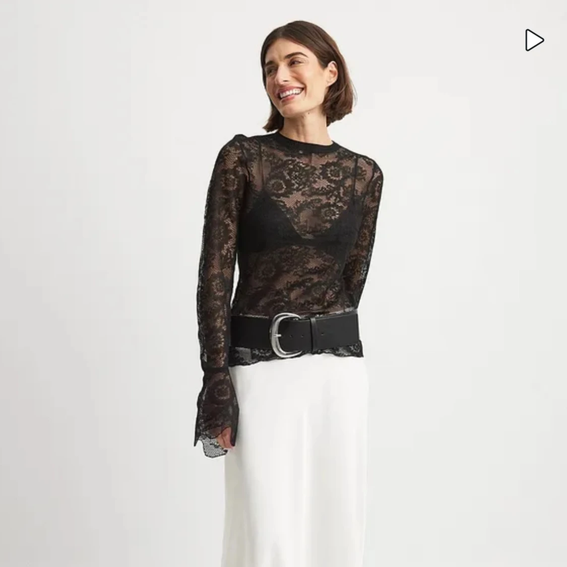 Svart spetstopp - 91