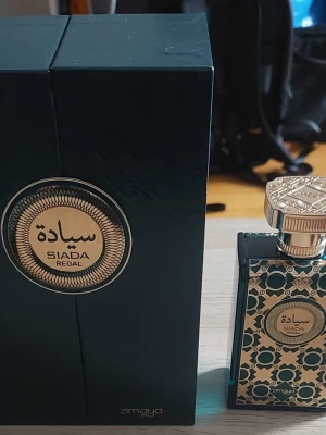 Zimaya Siada Regal - ~99/100ML. Liknar God Of Fire