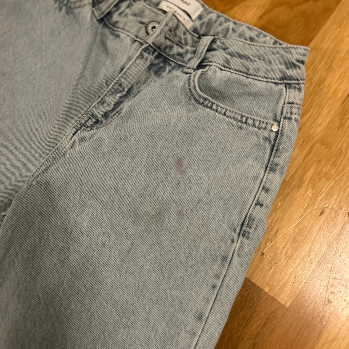 Ljusblå raka jeans från grunt - 2