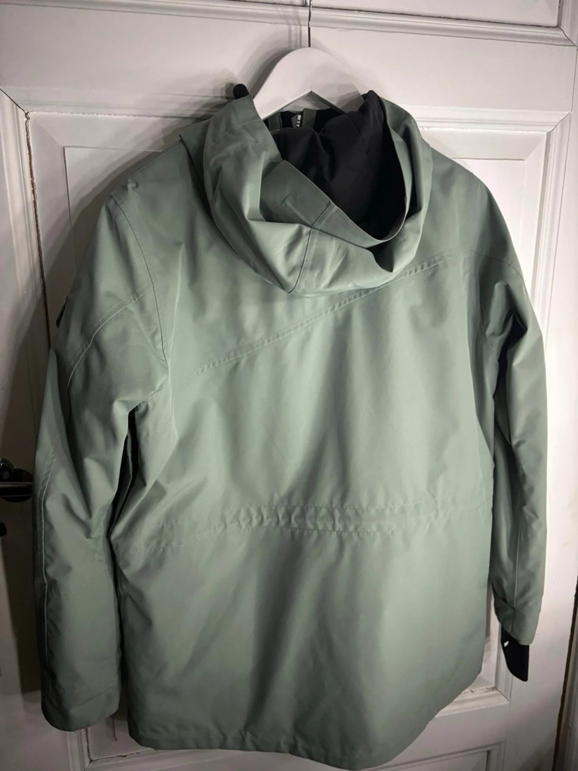 Grön vindjacka från Dope med huva - 1