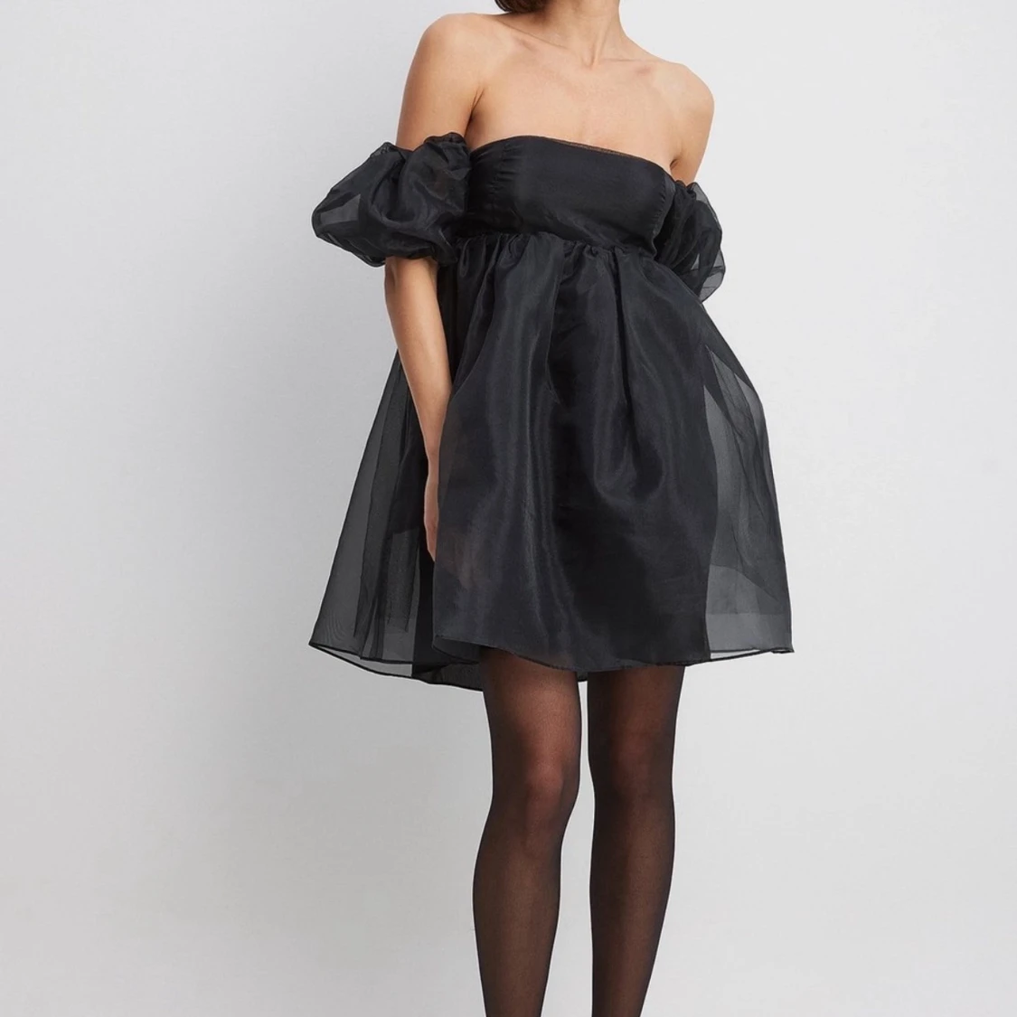 Svart puffärm klänning Capitol - 1