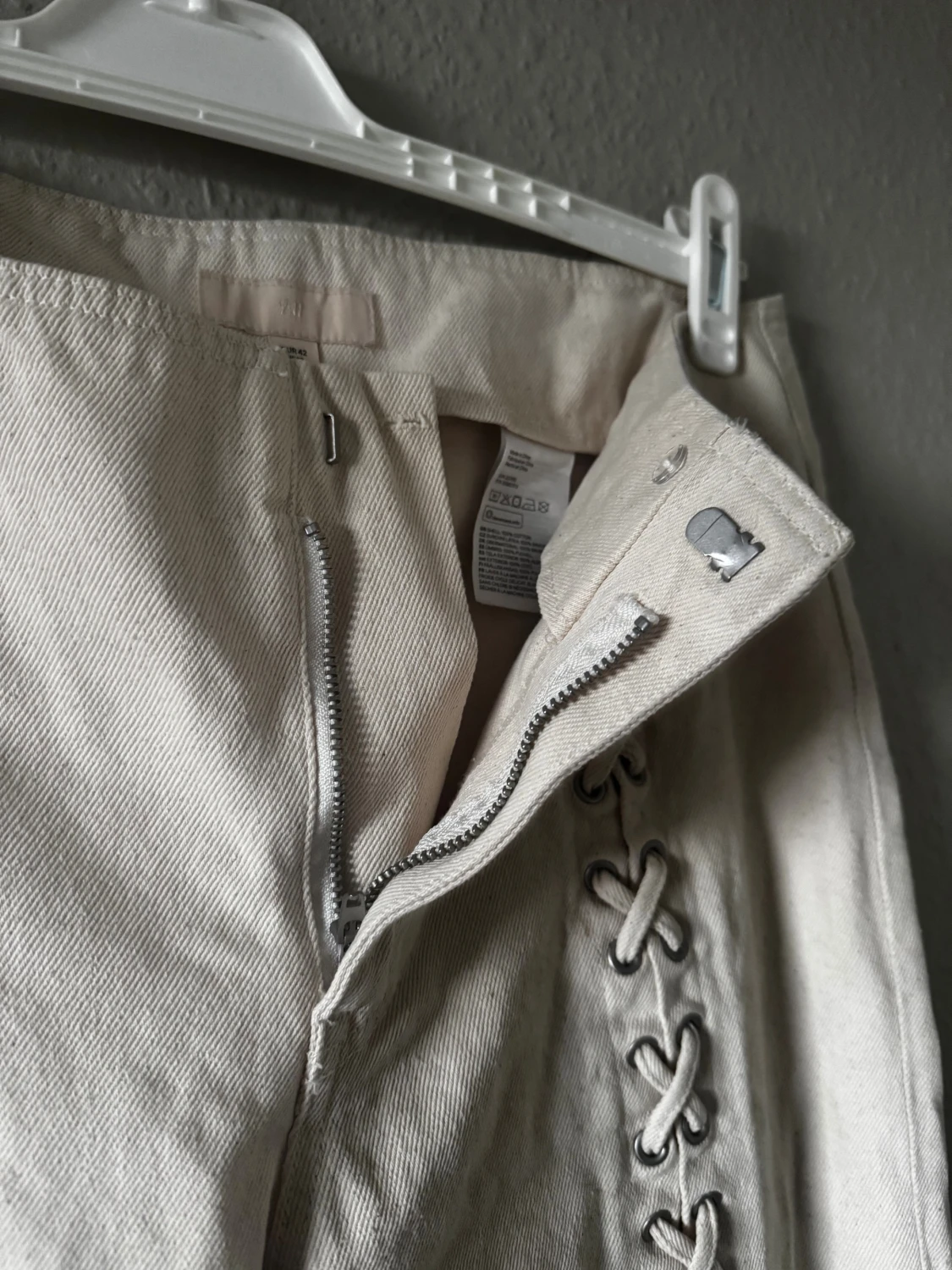 Hm byxor snörning  - 3