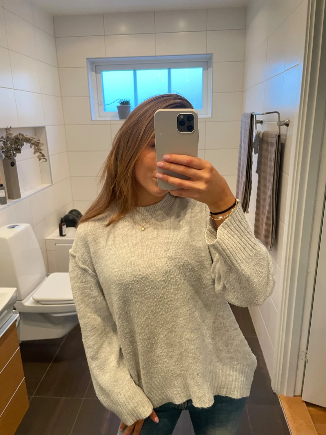 Ljusgrå stickad tröja Pull&Bear - 1