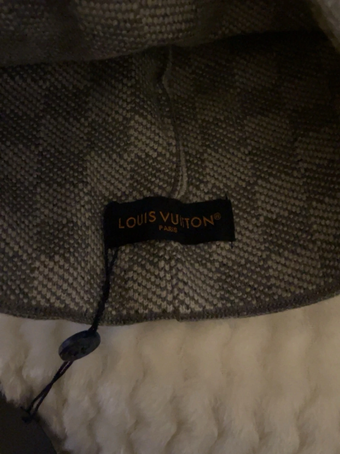 Grå rutig mössa  - 2