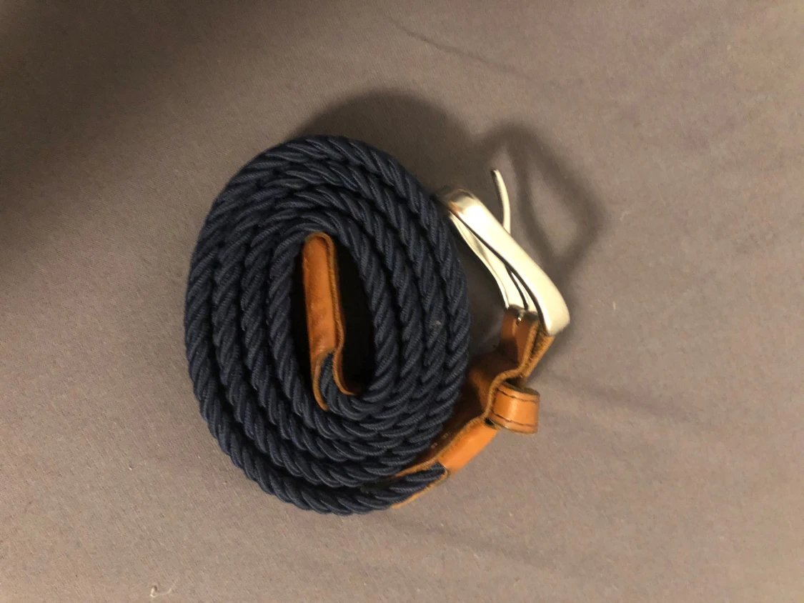 Marinblå flätad väst från Jack Jones