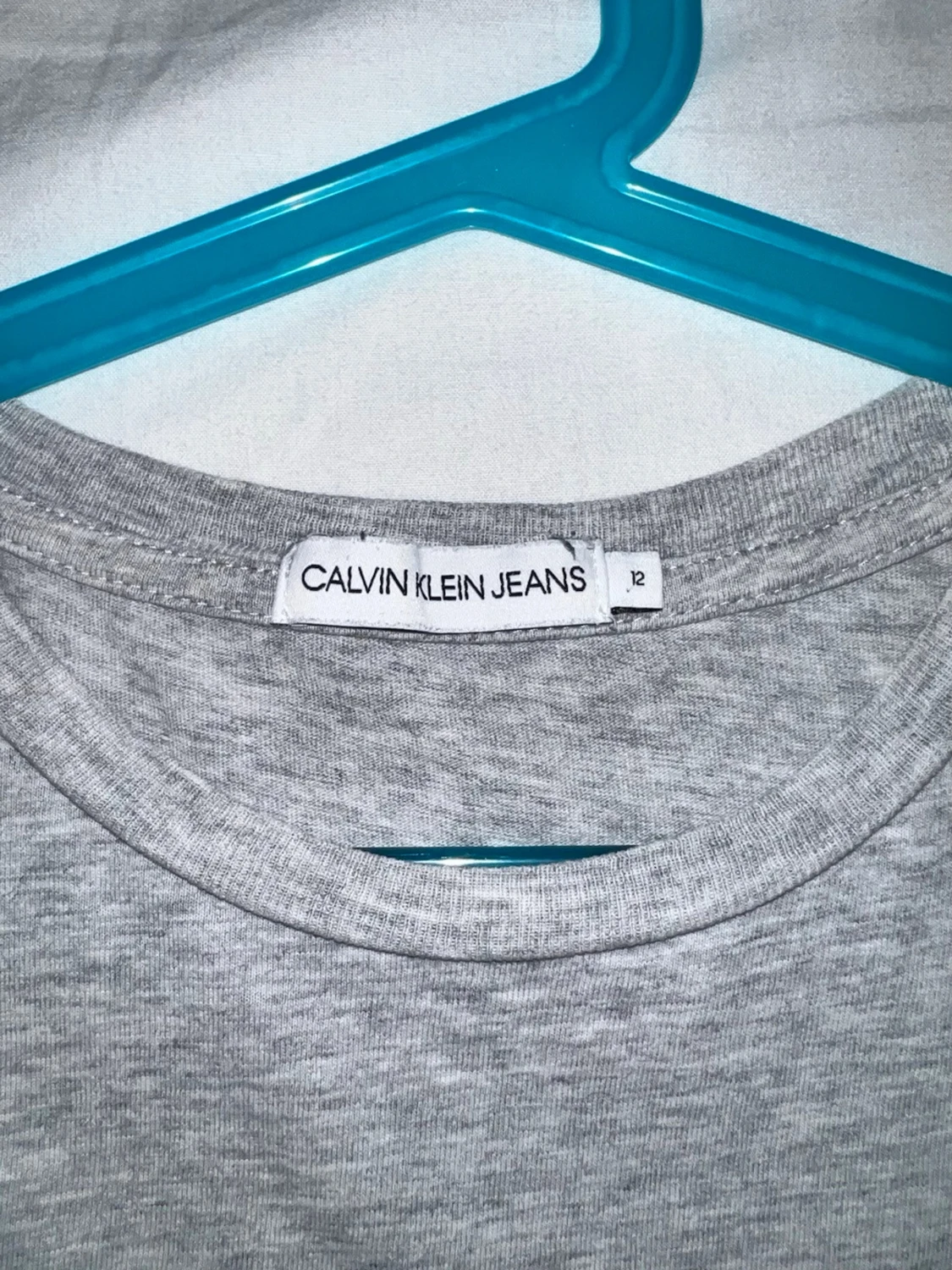 Grå t-shirt från Calvin Klein Jeans - 2