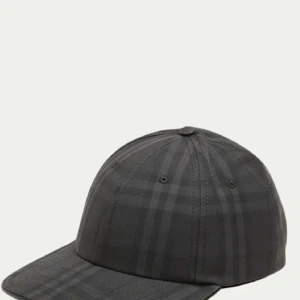 Söker  - Söker denna keps i nytt skick kan betala ett bra pris eller byta mot nåt 