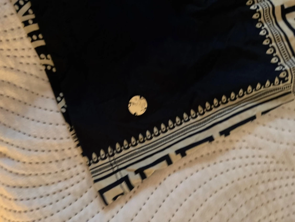 Svart blus från Versace NWT - 2