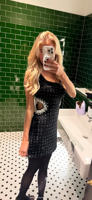 Klänning  - Magisk klänning- perfekt nu till chrismas season🌟✨