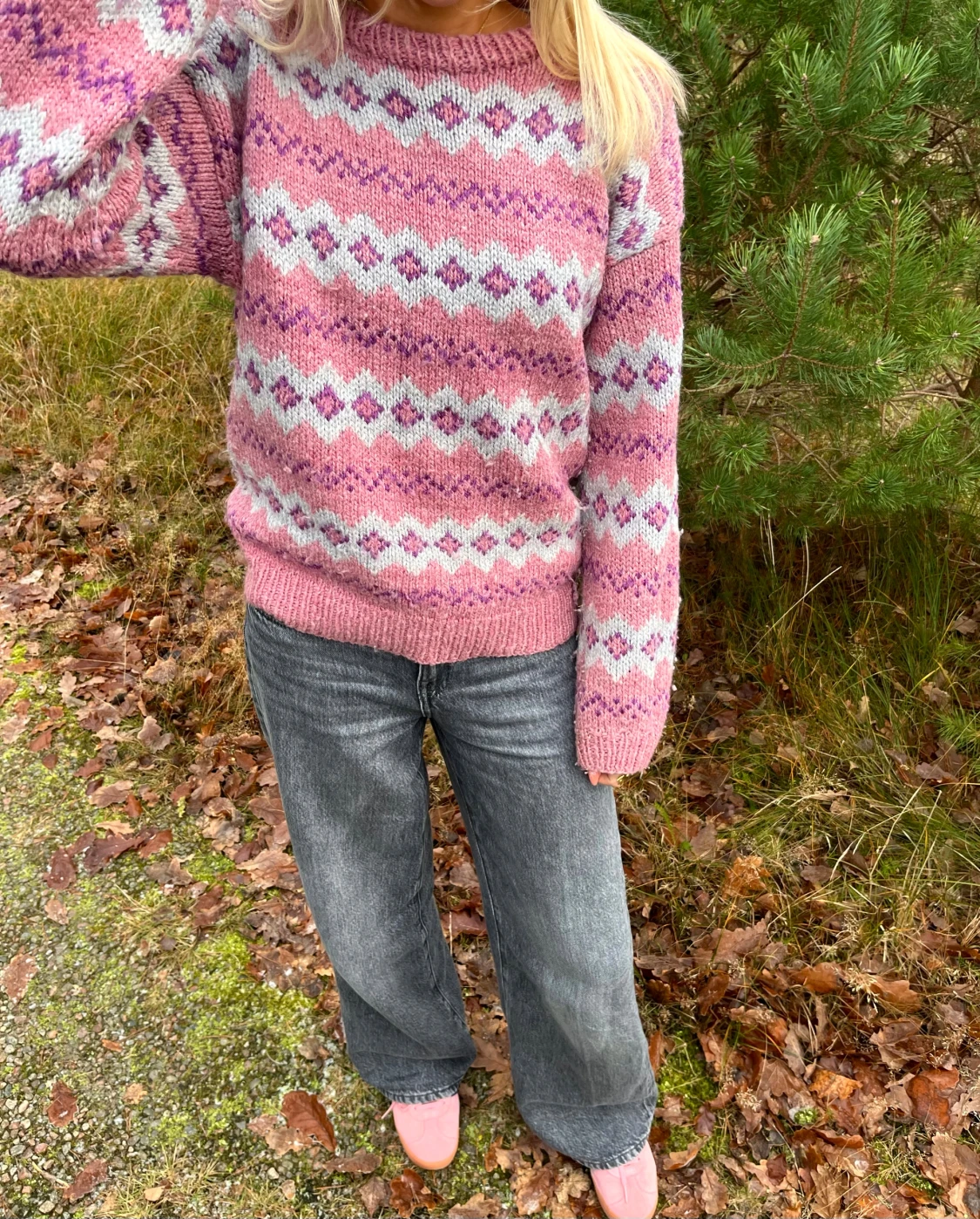 Rosa stickad tröja - 3