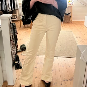 Utsvängda jeans - Anytime st small