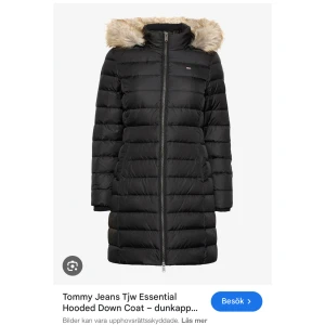 Tommy hilfiger dunjacka - OBS! UTAN PÄLS! Helt ny, köpt för liten storlek 😭 glömt den i garderoben ett tag och dags att sälja nu! NYPRIS 3599kr ⚡️⚡️⚡️50% billigare