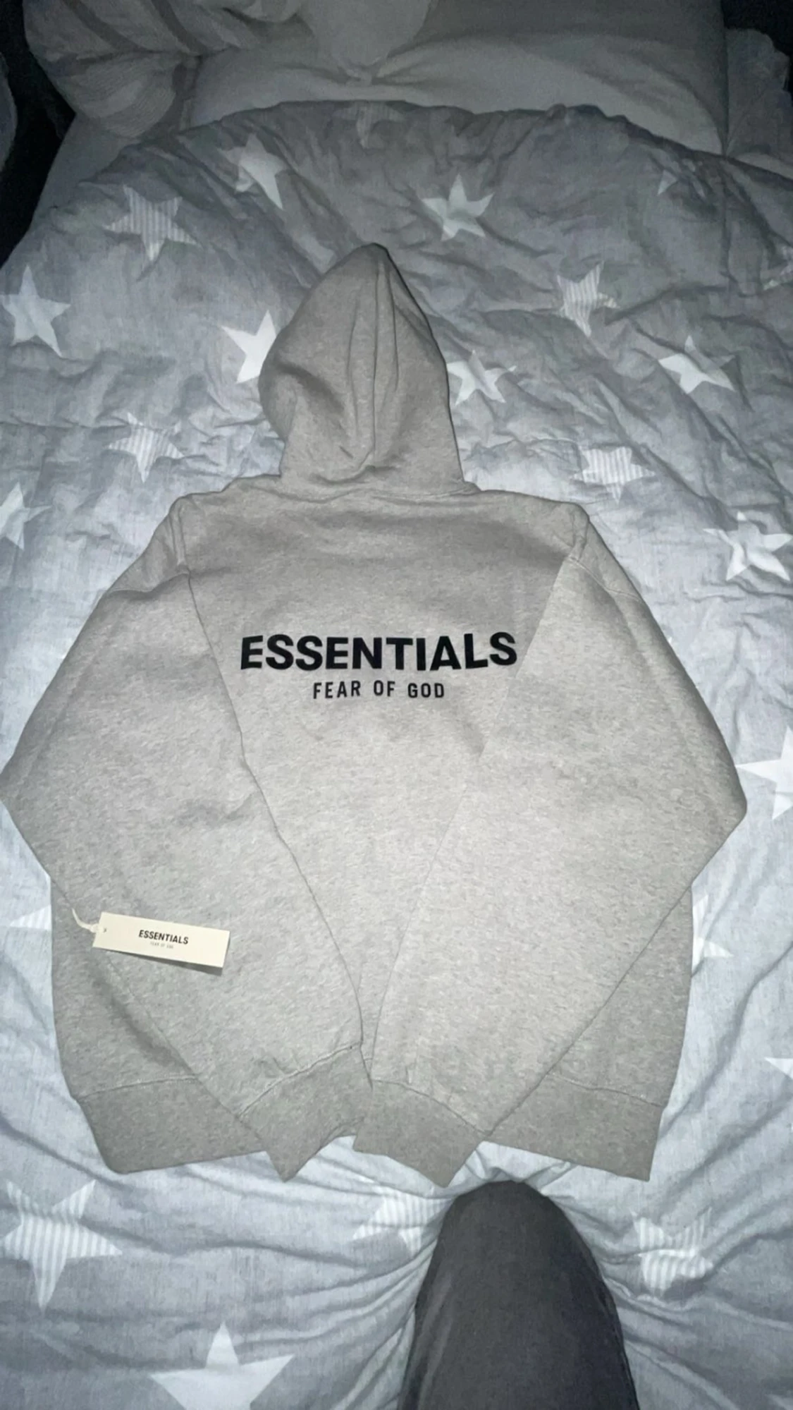Grå Essentials Fear of God hoodie - 1