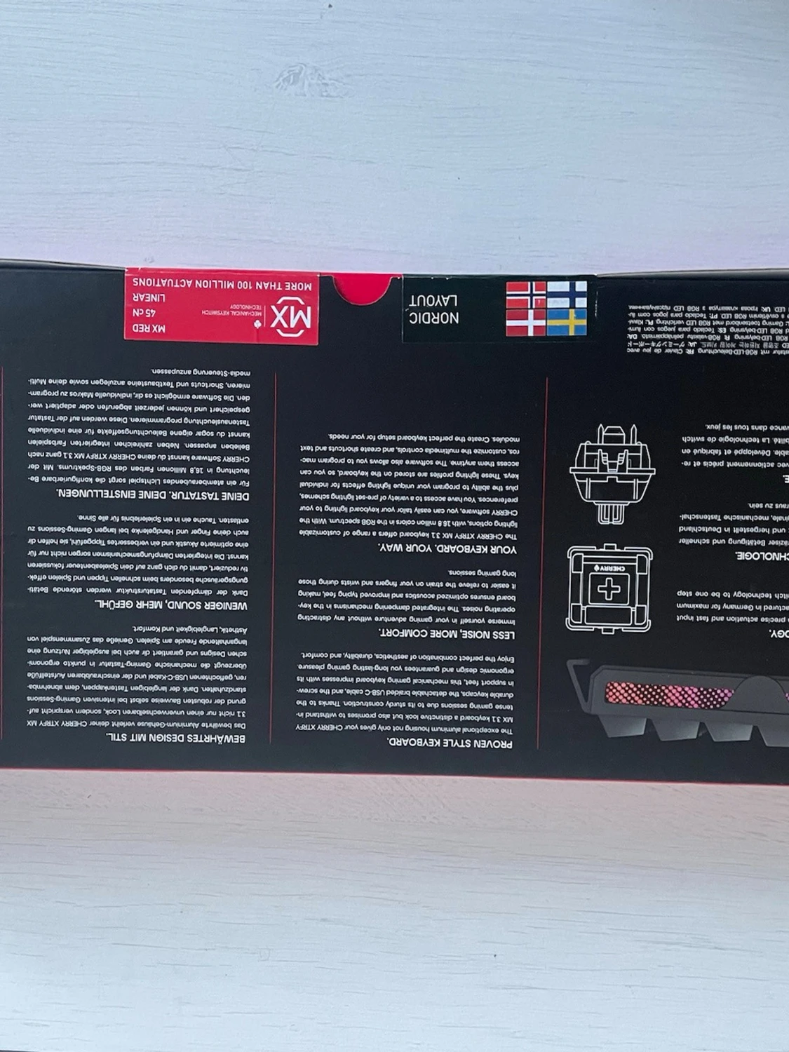 Cherry Xtrfy MX 3.1 Full Size - 1