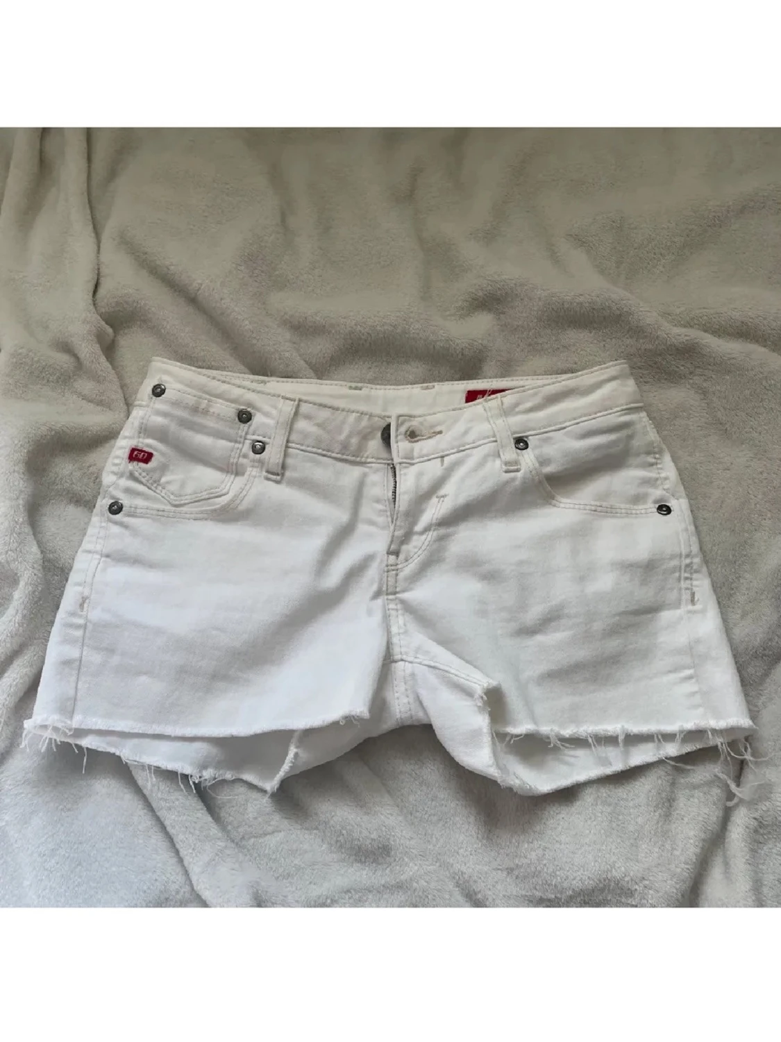 Vita jeansshorts från Miss Sixty - 2