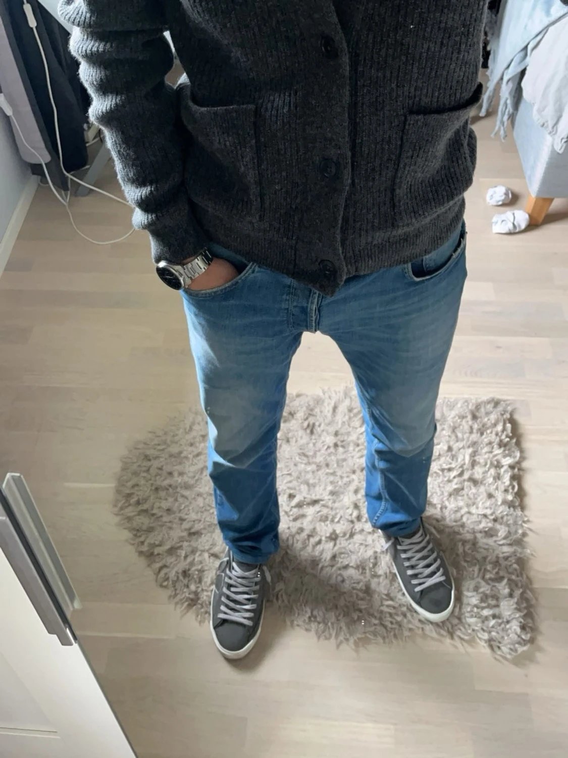 Stickad cardigan - 1