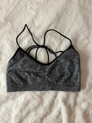 Grå sportbh - -
