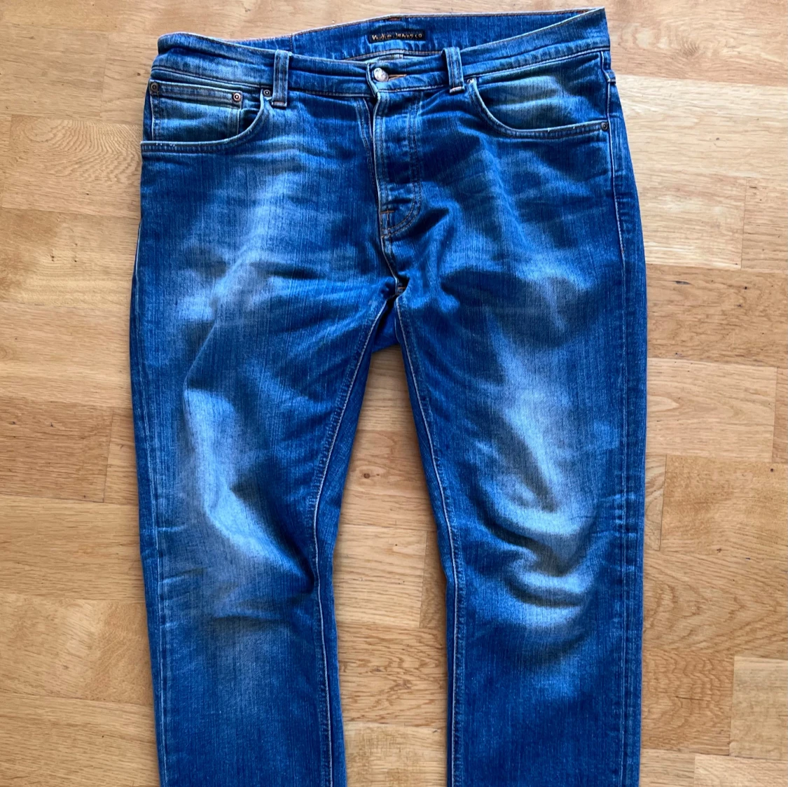 Blå jeans från Nudie Jeans, W33 L30