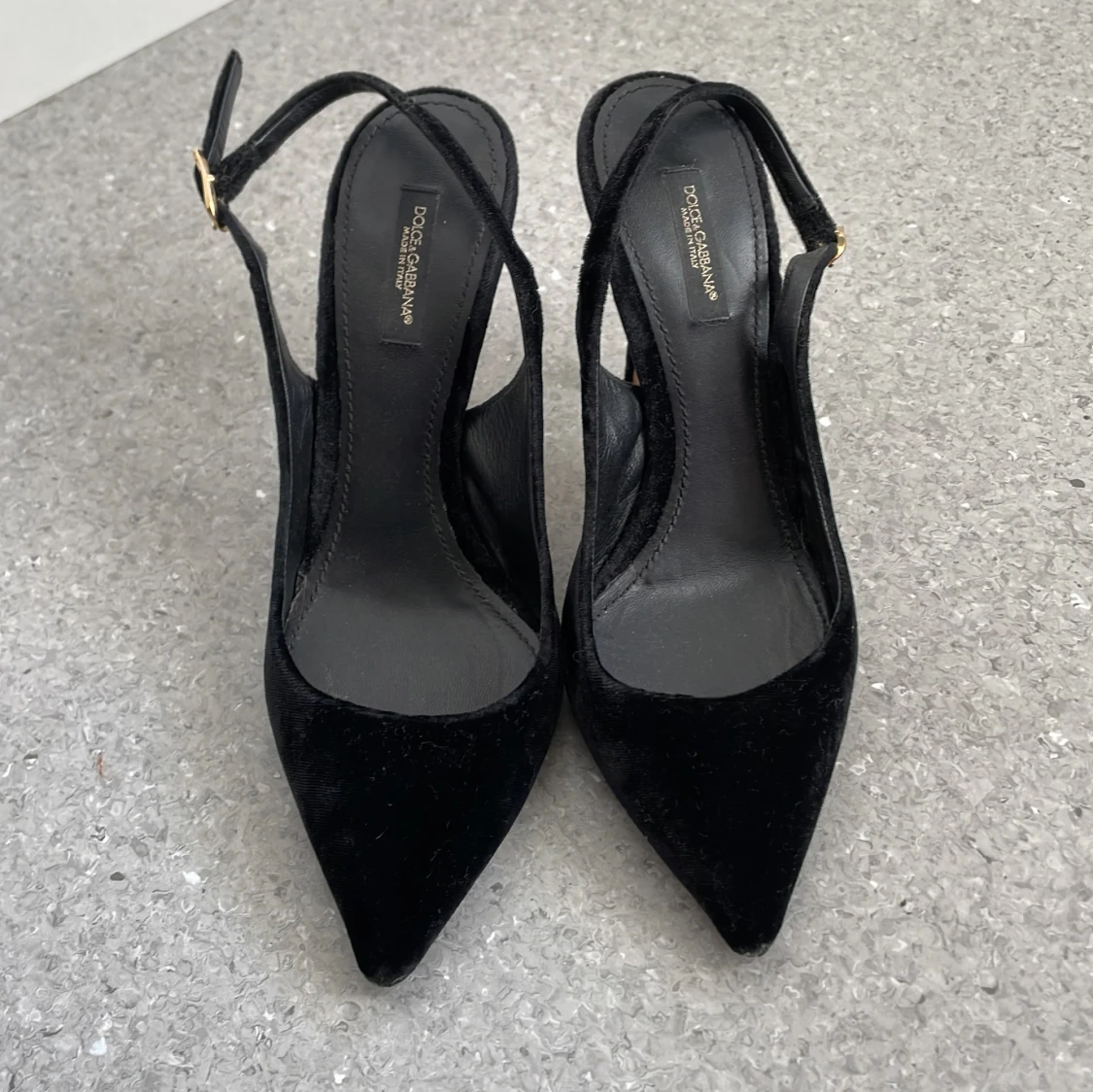 Svarta pumps från Dolce & Gabbana - 1