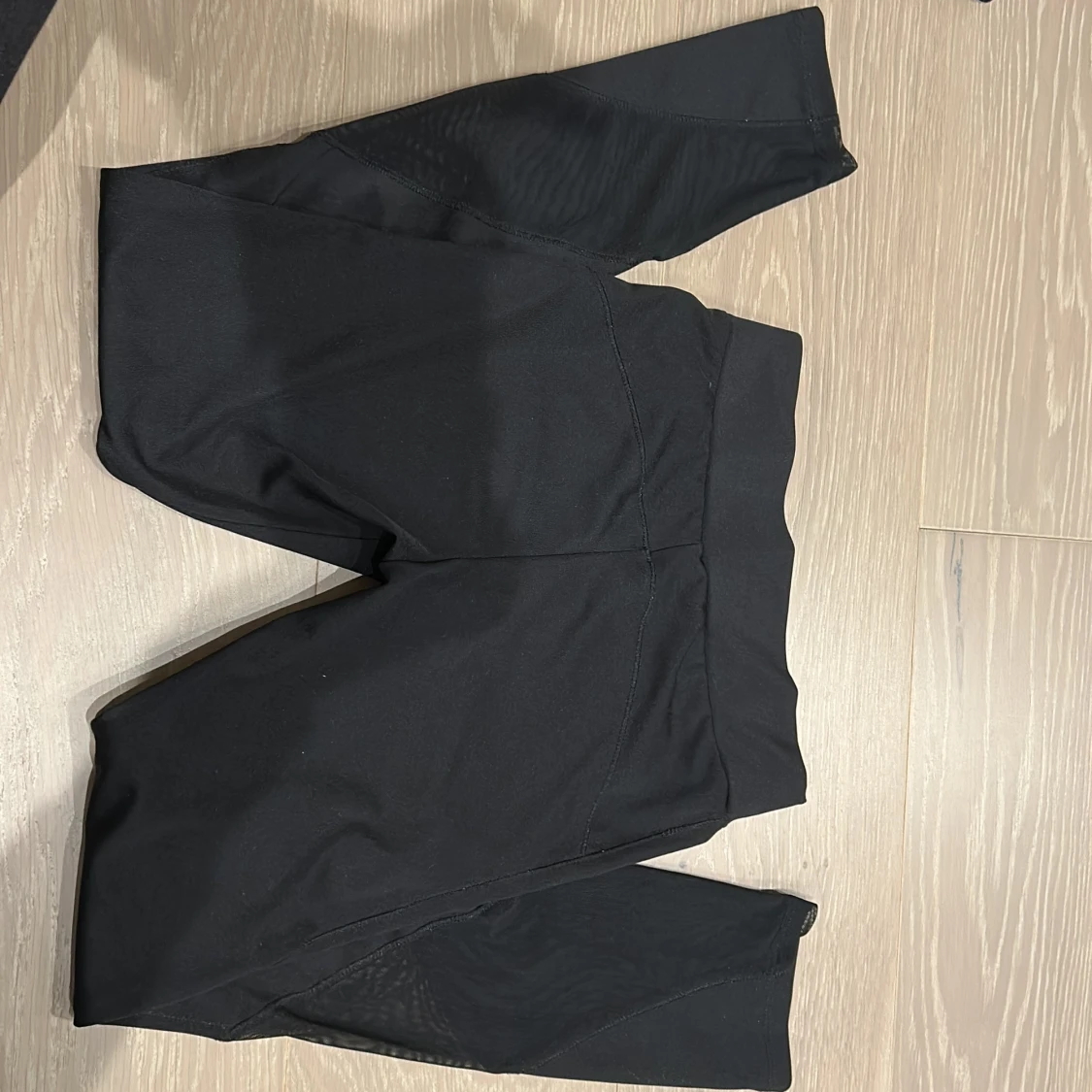 Svarta träningstights-shorts från Nike - 1