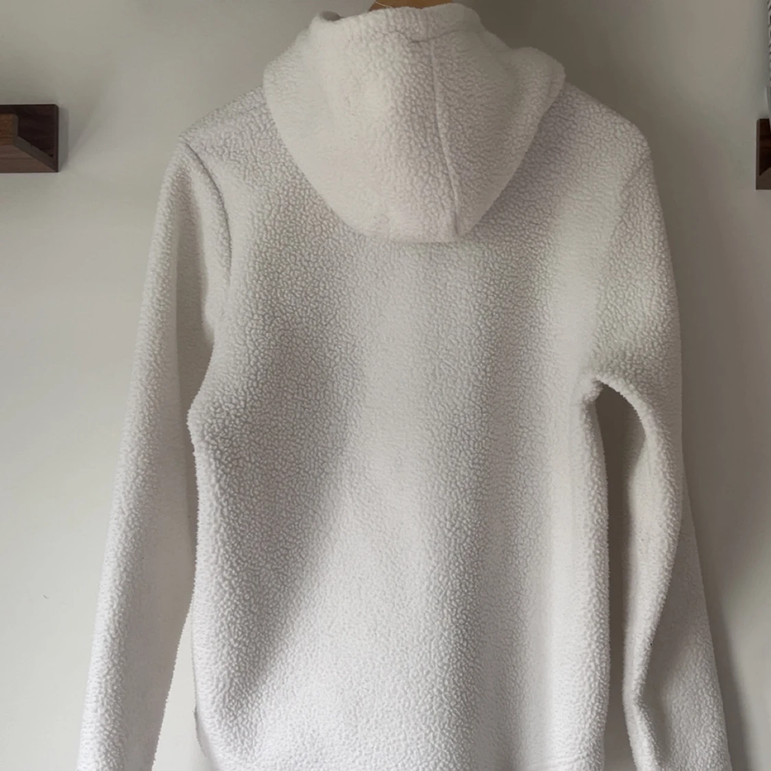 Vit teddy/fleece hoodie från Everest - 2