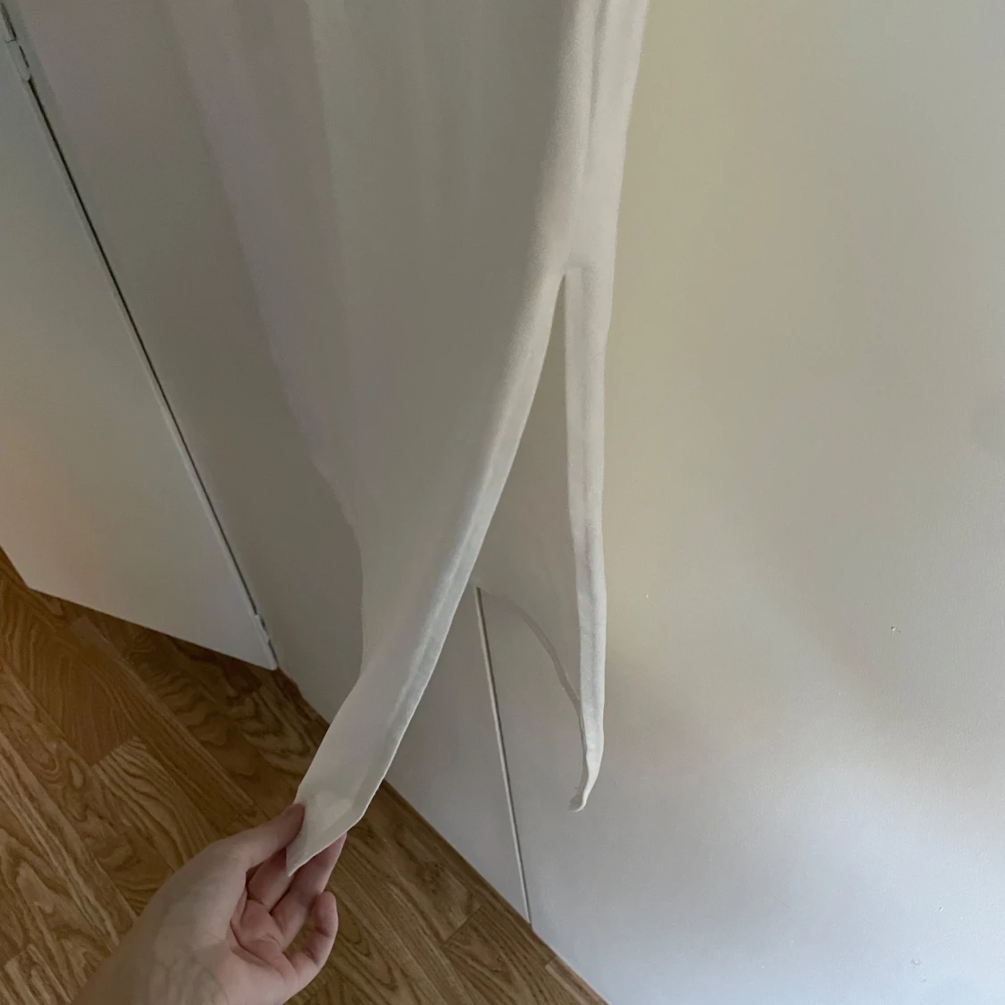 Vit långklänning med knyt - 2