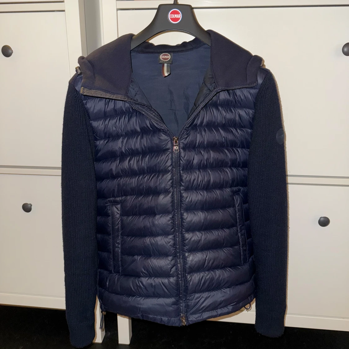 Mörkblå Cardigan från Colmar