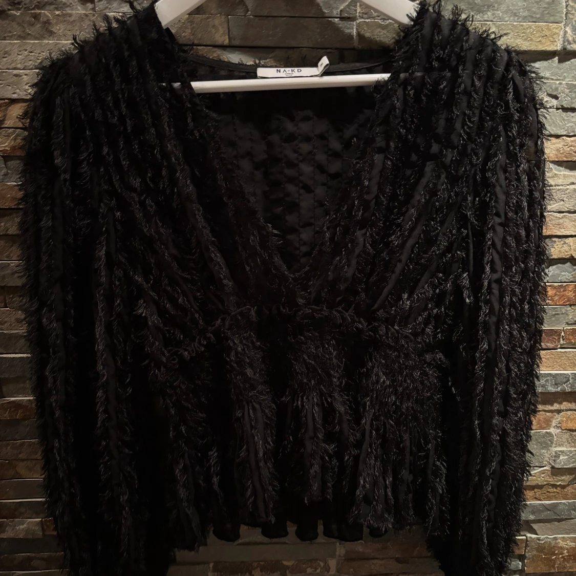 Fin blus med fransar från NA-KD - 3