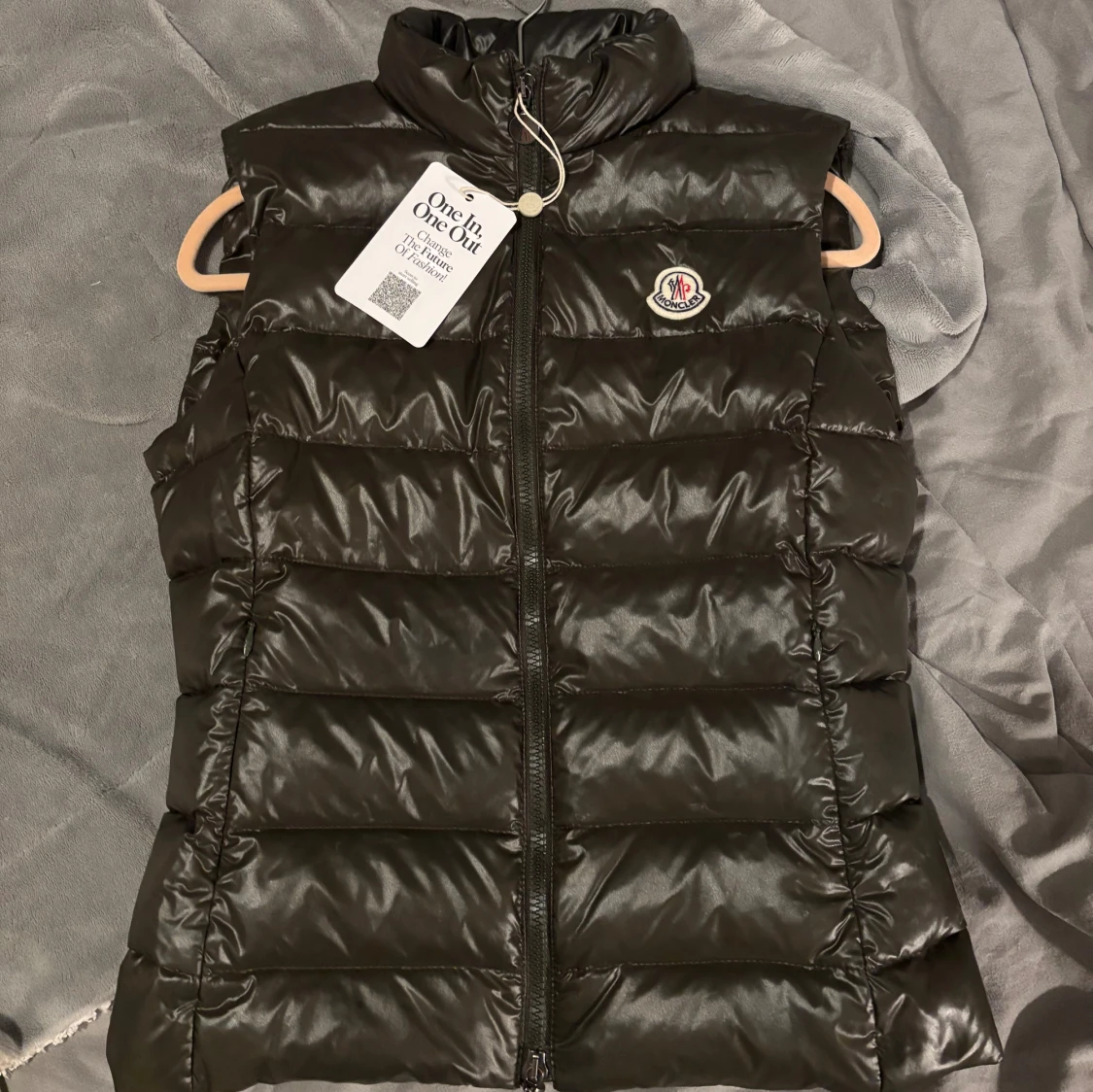 Dunväst från Moncler