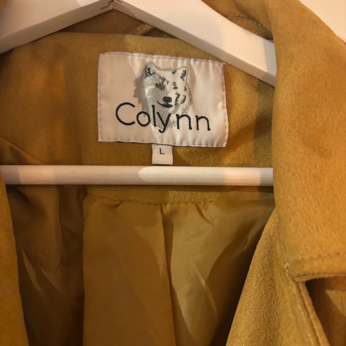 Gul mocka bikerjacka från Colynn - 1