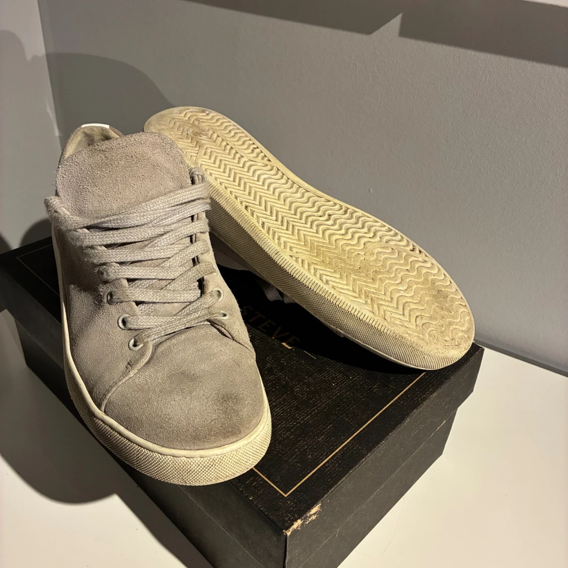 Sneaky Steve – Lescape Suede Shoe (stl 44) - 1