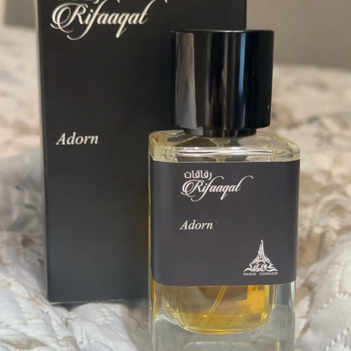 Rifaaqat Adorn parfym - 1