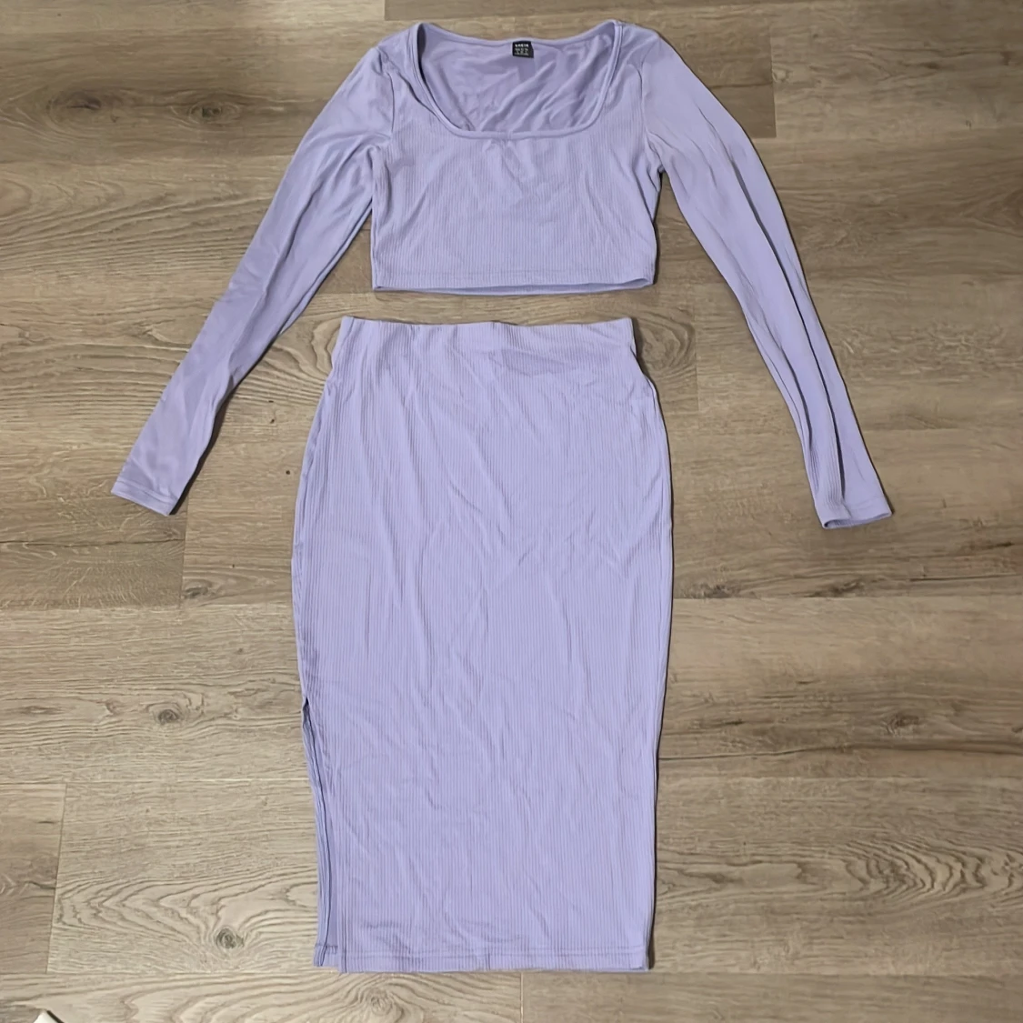 Ljuslila ribbat det från SHEIN