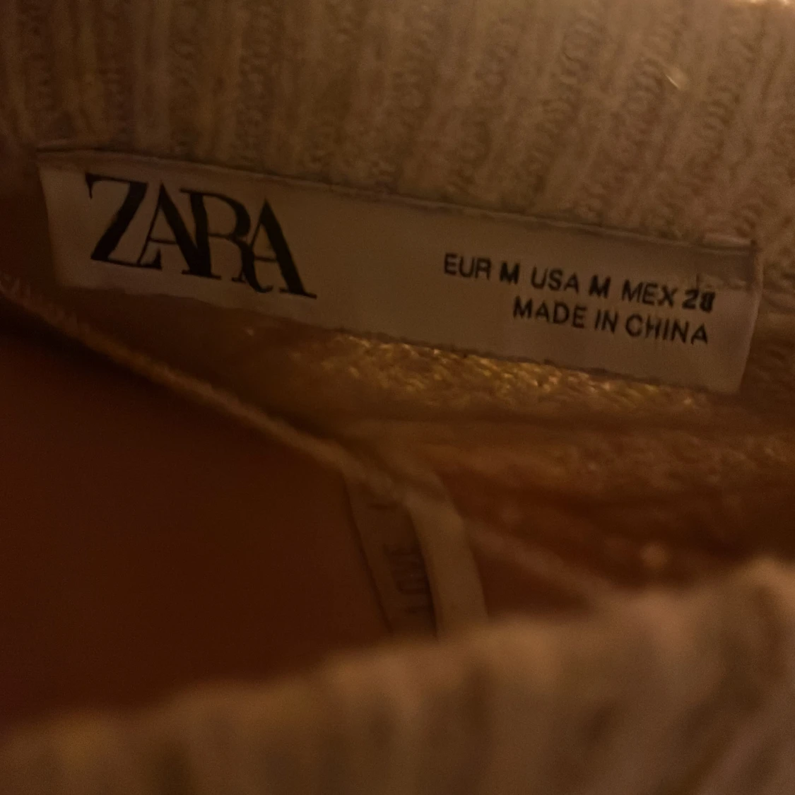 Stickad tröja från Zara - 2