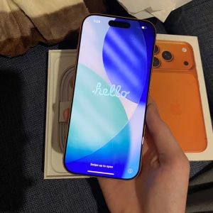 iPhone 17 pro max - iPhone 17 pro max  Alt fungerer perfekt. Helt ny og forseglet.  • 256 GB lagring   Vi tilbyr raske og sikre leveranser.  For mer informasjon, vennligst send en melding på WhatsApp: +237 696 857 481 